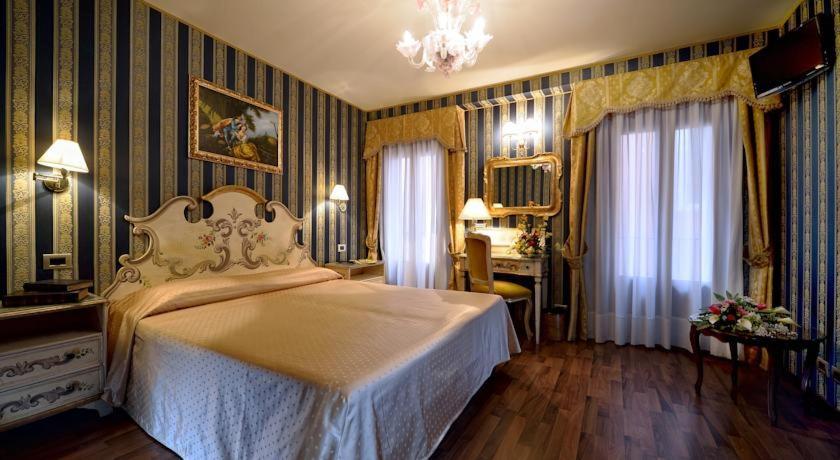 San Zulian B * Venise